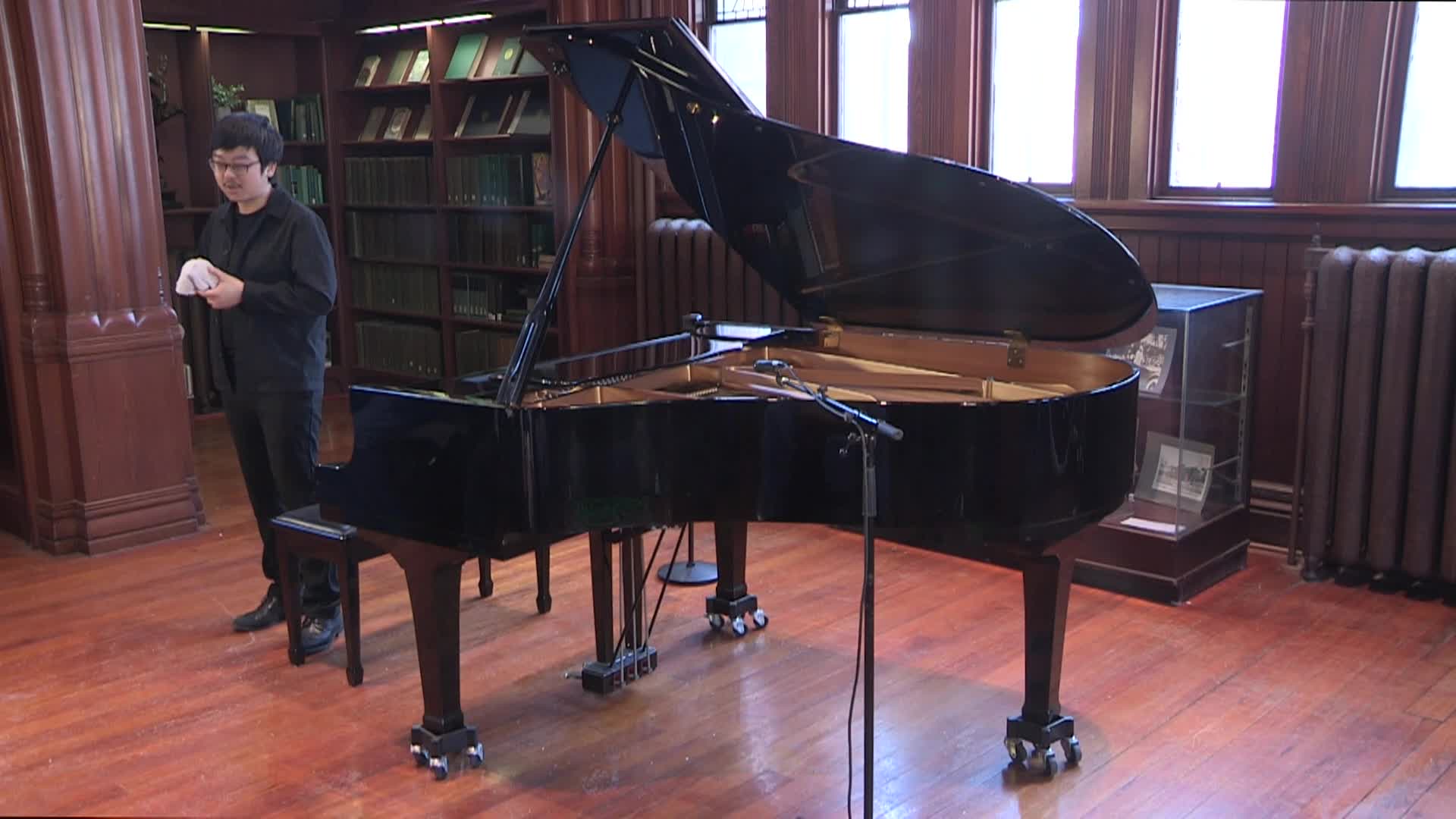 Concerts At The Crane with Junwen Liang