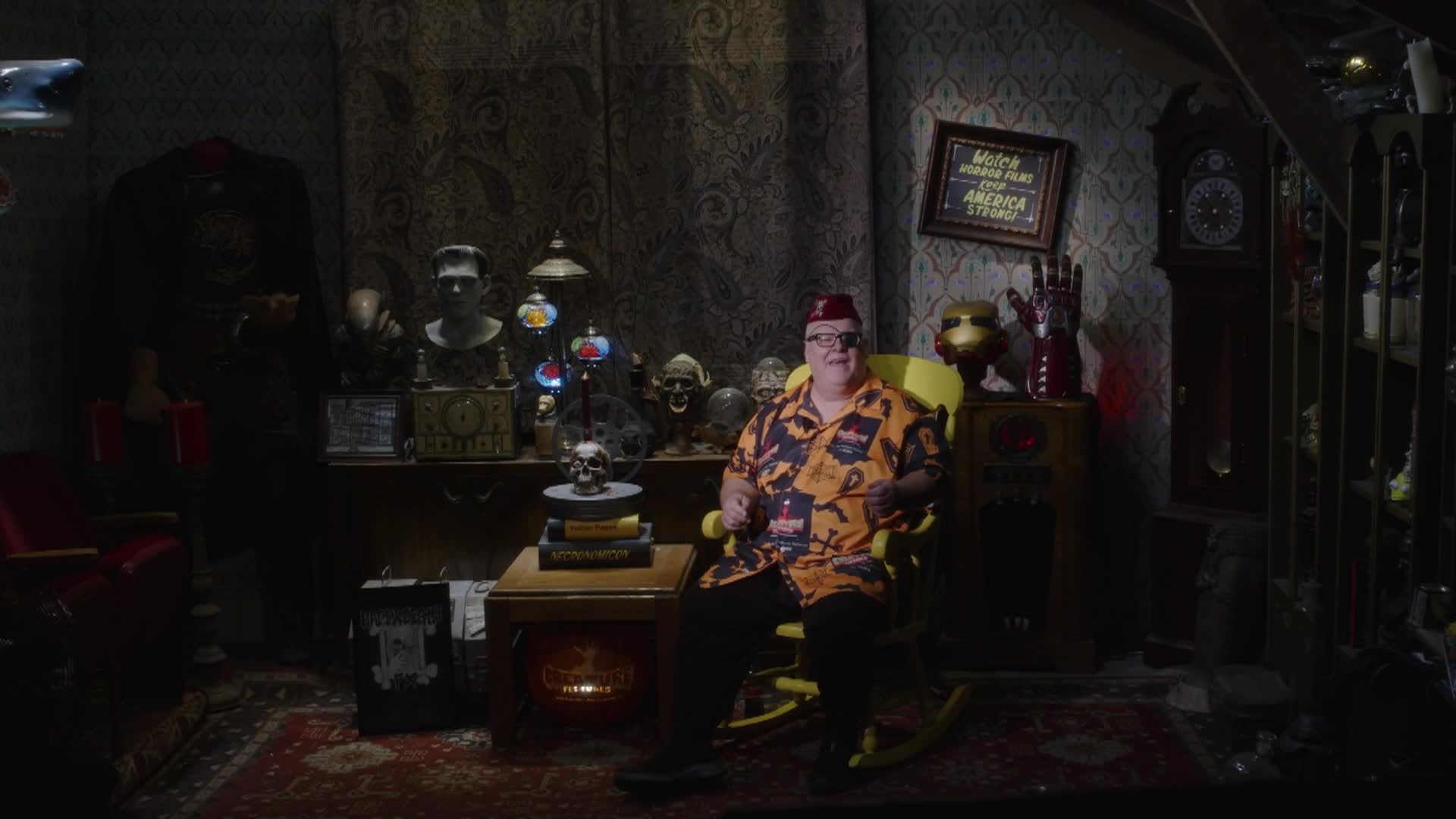 Creature Features with Al Omega - Ghost Catchers (1944)